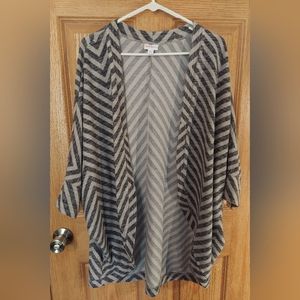 LuLaRoe Tracy Cardigan